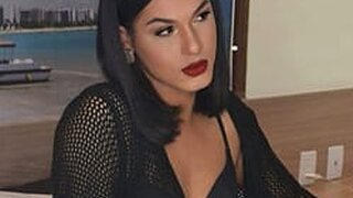 Laurinha 21cm