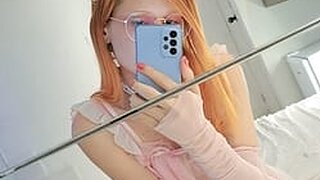 Lunes Doll