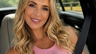 Monica_Steals